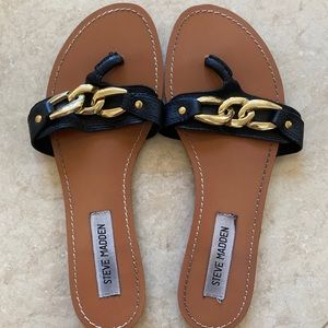 STEVE MADDEN Sandals. Size 8.